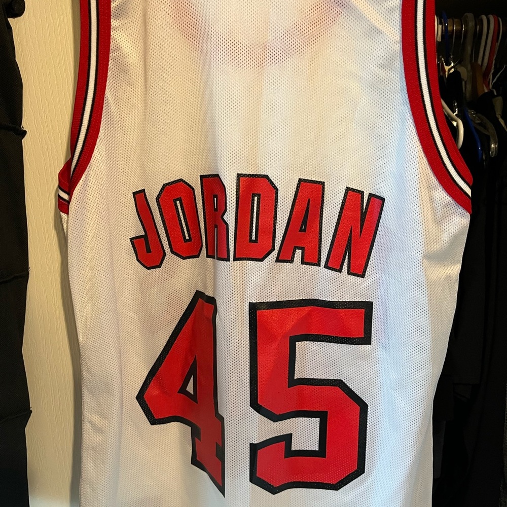 Original Champion "Return of Jordan" Jersey Size-40